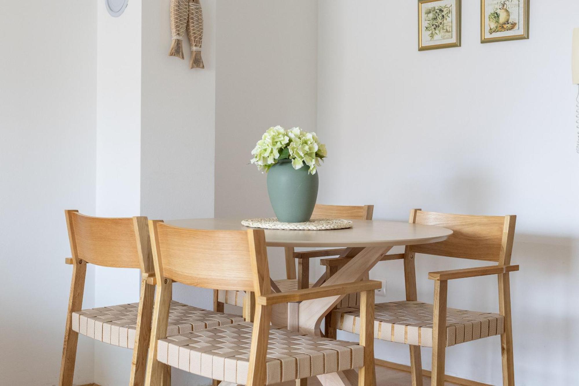 Apartment Paula Promajna Exteriör bild